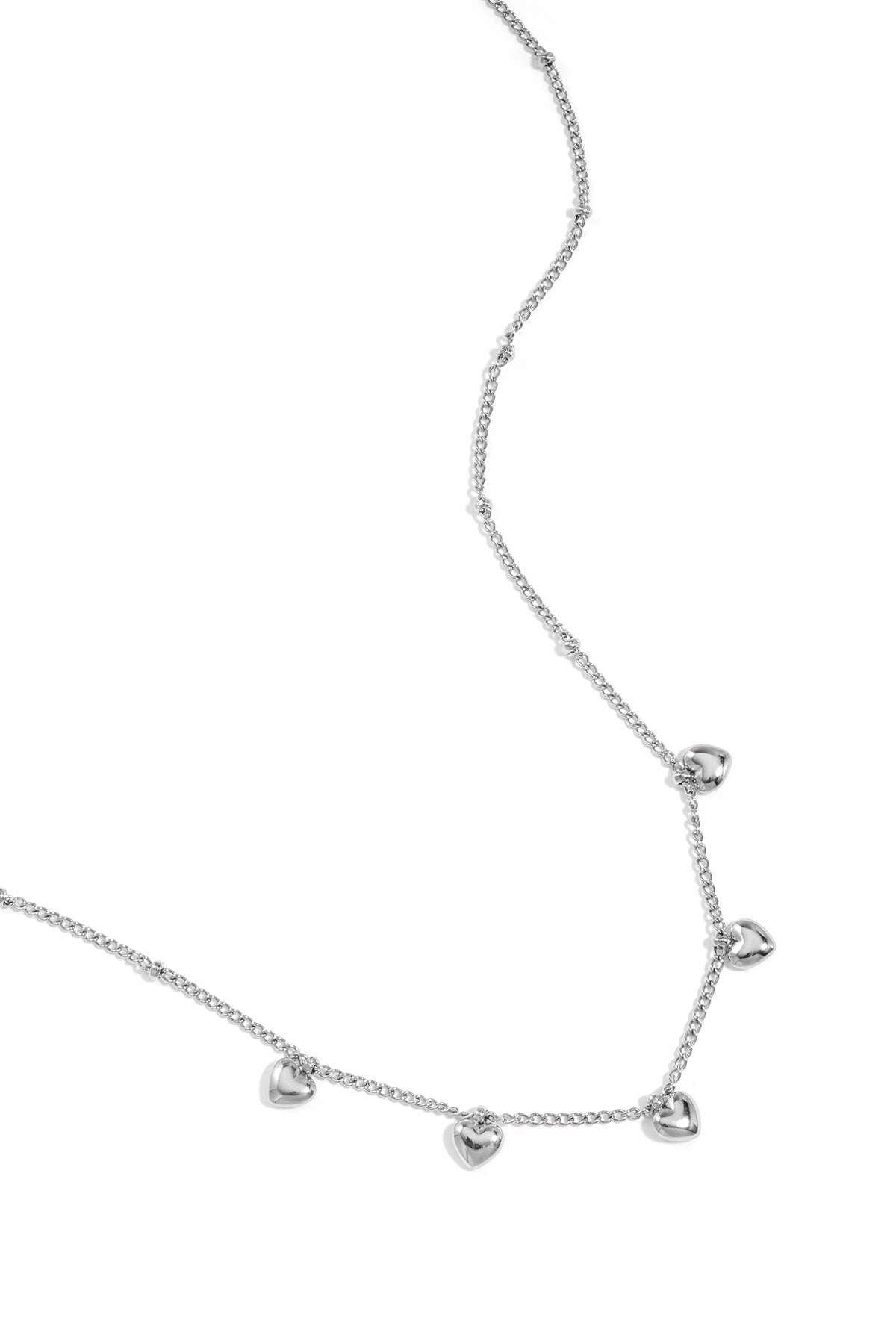 Minimalistische ketting met kleine hartjes