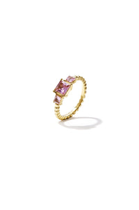Ring met vierkante steentjes