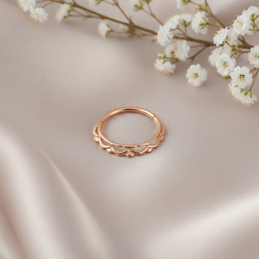 Klikring Ovaal Lotus Piercing Rosé - Chirurgisch Staal